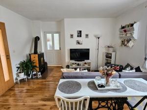 Prodej rodinného domu, Chlumčany - Vlčí, 70 m2