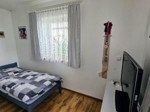 Prodej rodinného domu, Chlumčany - Vlčí, 70 m2