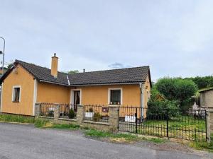Prodej rodinného domu, Chlumčany - Vlčí, 70 m2