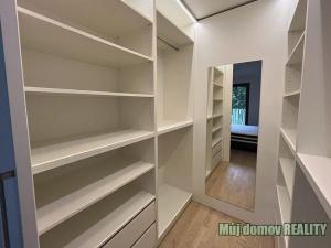 Pronájem bytu 2+kk, Praha - Žižkov, Olšanská, 72 m2
