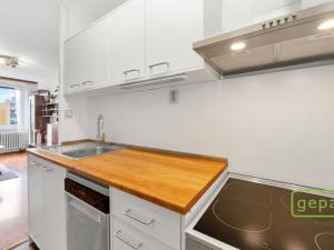 Prodej bytu 2+kk, Praha, Pavrovského, 43 m2