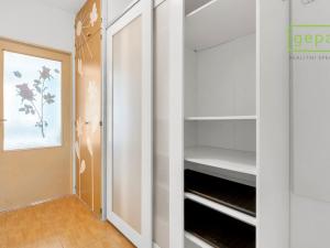 Prodej bytu 2+kk, Praha, Pavrovského, 43 m2