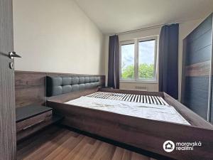 Prodej bytu 2+kk, Lavičky, 50 m2