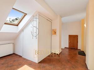 Prodej atypického bytu, Teplice, Krupská, 180 m2