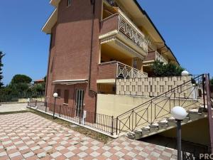 Prodej bytu 3+kk, Pineto,Itálie, 68 m2