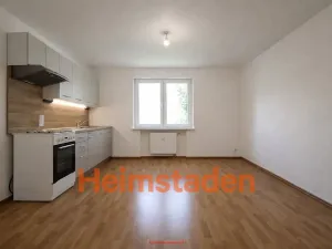 Pronájem bytu 2+1, Karviná - Nové Město, Erbenova, 50 m2