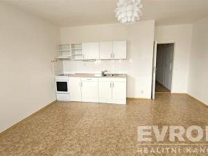 Prodej bytu 2+kk, Pardubice - Bílé Předměstí, Na Drážce, 46 m2