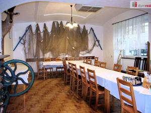 Prodej restaurace, Doksy, Komenského, 414 m2