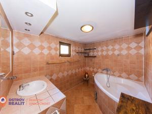 Prodej rodinného domu, Dolní Morava, 679 m2