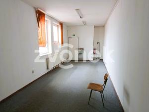 Pronájem obchodního prostoru, Bílovice, 212 m2