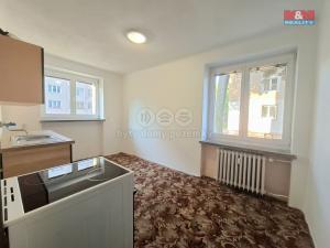 Pronájem bytu 2+1, Ostrov, Májová, 66 m2
