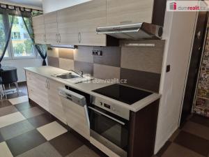 Prodej bytu 2+1, Kaplice, Na Vyhlídce, 60 m2