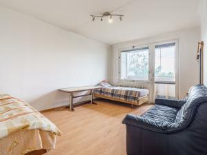 Prodej bytu 3+1, Karlovy Vary, Závodu míru, 62 m2