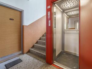 Prodej bytu 3+1, Karlovy Vary, Závodu míru, 62 m2