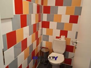 Pronájem kanceláře, Žatec, náměstí Svobody, 20 m2
