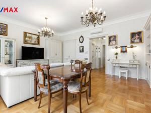Prodej bytu 2+kk, Karlovy Vary, Sadová, 64 m2
