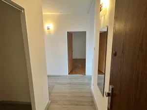 Pronájem bytu 2+1, Děčín, Kladenská, 61 m2