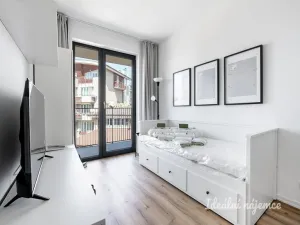 Pronájem bytu 1+kk, Praha - Kyje, Za černým mostem, 27 m2