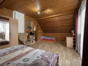 Prodej chaty, Nečtiny - Plachtín, 90 m2