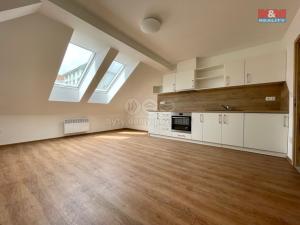 Pronájem bytu 2+kk, Tábor, Havlíčkova, 39 m2
