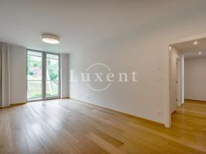 Pronájem bytu 4+kk, Praha - Smíchov, Holečkova, 174 m2