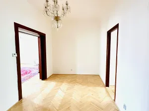 Pronájem bytu 3+1, Praha, 135 m2