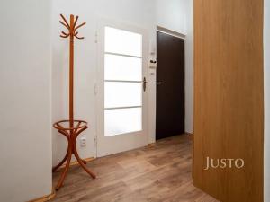 Pronájem kanceláře, Praha - Dejvice, České družiny, 43 m2