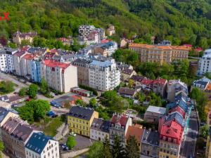 Prodej bytu 3+1, Karlovy Vary, Raisova, 118 m2