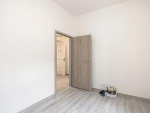 Pronájem bytu 1+1, Praha - Vršovice, Košická, 29 m2