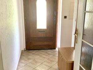 Prodej rodinného domu, Skalná, Za Školou, 271 m2