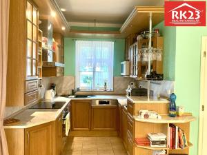 Prodej rodinného domu, Skalná, Za Školou, 271 m2