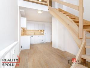 Pronájem bytu 2+kk, Opava, 44 m2