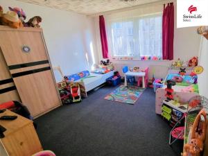 Prodej bytu 3+1, Děčín, Hrdinů, 75 m2