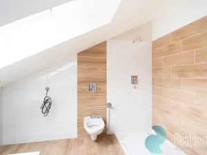 Prodej vícegeneračního domu, České Budějovice, Komenského, 240 m2