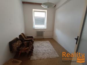 Prodej bytu 2+1, Otrokovice, Zámostí, 55 m2