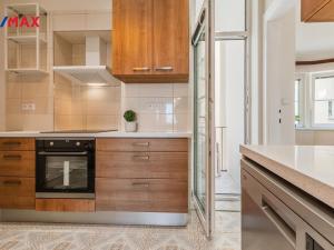 Pronájem bytu 2+1, Praha - Dejvice, Jugoslávských partyzánů, 48 m2