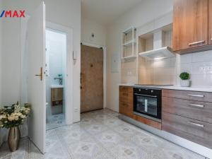 Pronájem bytu 2+1, Praha - Dejvice, Jugoslávských partyzánů, 48 m2