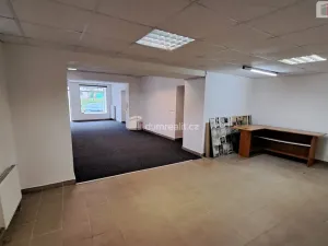Pronájem obchodního prostoru, Jáchymov, náměstí Republiky, 150 m2