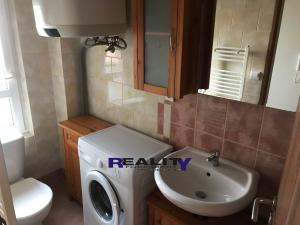 Pronájem bytu 1+kk, Žatec, Tyršova, 29 m2
