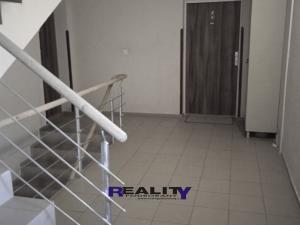 Pronájem bytu 1+kk, Žatec, Tyršova, 29 m2