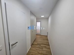 Pronájem bytu 2+kk, Praha - Holešovice, U průhonu, 83 m2