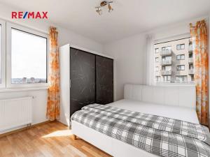 Prodej bytu 4+kk, Praha - Strašnice, Zvěřinova, 84 m2