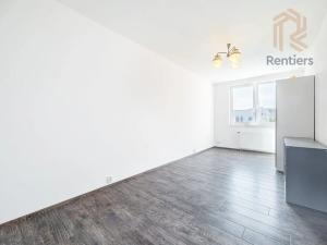 Pronájem bytu 2+kk, Praha - Vysočany, Pod Harfou, 60 m2