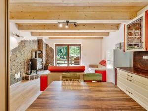 Prodej rodinného domu, Planá nad Lužnicí, Na Černé, 75 m2