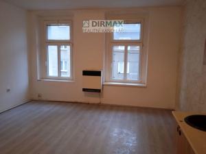 Pronájem bytu 1+kk, Plzeň - Jižní Předměstí, Hřímalého, 26 m2