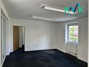 Pronájem obchodního prostoru, Ostrov, Hlavní třída, 36 m2