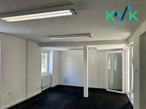 Pronájem obchodního prostoru, Ostrov, Hlavní třída, 36 m2