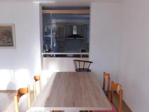 Pronájem bytu 2+kk, Praha - Újezd nad Lesy, Starokolínská, 70 m2