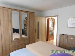 Pronájem bytu 2+kk, Praha - Újezd nad Lesy, Starokolínská, 70 m2