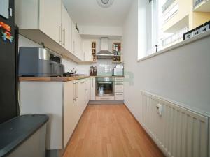 Pronájem bytu 2+kk, Praha - Vysočany, Pod Harfou, 66 m2